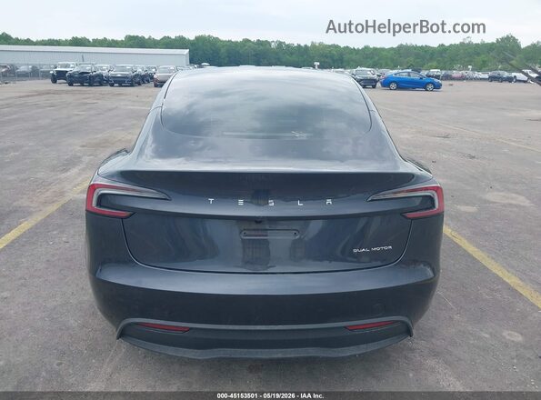 5YJ3E1EB5SF914733 2025 TESLA MODEL 3 Gray 