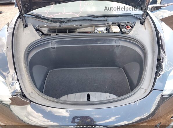 5YJ3E1EB6JF070569 2018 TESLA MODEL 3 Черный Вид сзади