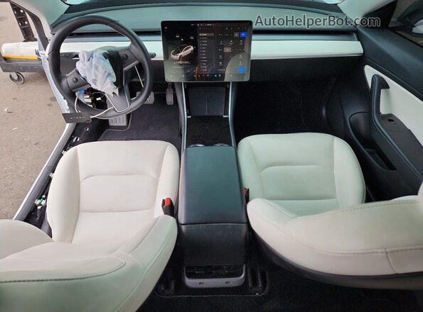 5YJ3E1EB6KF421904 2019 TESLA MODEL White 