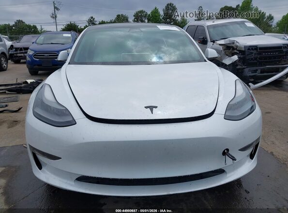 5YJ3E1EB6MF993011 2021 TESLA MODEL 3 White Вид задньої частини салону