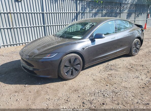 5YJ3E1EB6RF729293 2024 TESLA MODEL 3 Gray Առջևի ձախ երեք քառորդ տեսարան