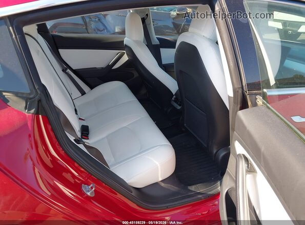 5YJ3E1EB7JF096291 2018 TESLA MODEL 3 Red VIN կոդի պիտակի տեսք