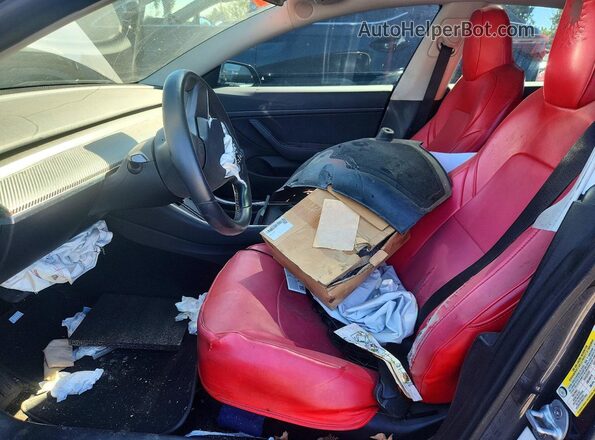 5YJ3E1EB7KF205463 2019 TESLA MODEL Gray 