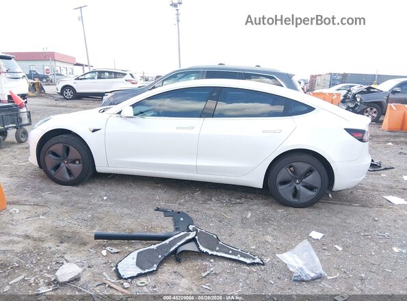 5YJ3E1EB7KF451350 2019 TESLA MODEL 3 White Widok wnętrza 360 stopni