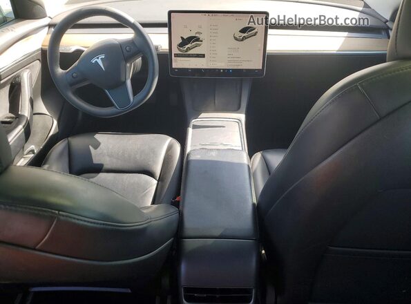 5YJ3E1EB7MF049640 2021 TESLA MODEL Белый Вид панели приборов