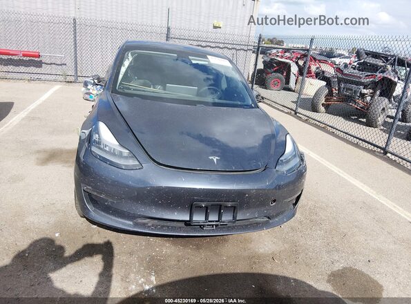 5YJ3E1EB7MF852724 2021 TESLA MODEL 3 Gray Առջևի վահանակի տեսք