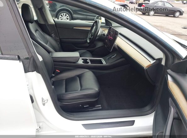 5YJ3E1EB7NF276005 2022 TESLA MODEL 3 White Вид салону спереду