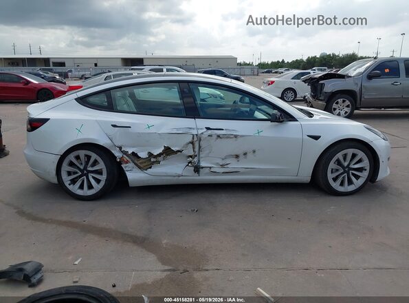 5YJ3E1EB7NF339345 2022 TESLA MODEL 3 White Vista del cuadro de instrumentos