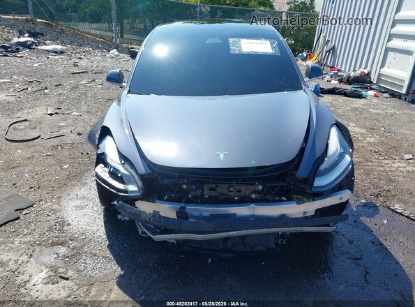 5YJ3E1EB8KF477326 2019 TESLA MODEL 3 Gray Widok z przodu