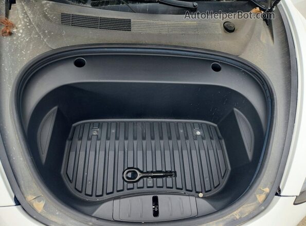 5YJ3E1EB8MF085546 2021 TESLA MODEL White 