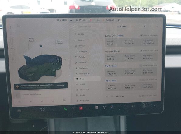 5YJ3E1EB8RF788023 2024 TESLA MODEL 3 Gray Widok tylnych siedzeń