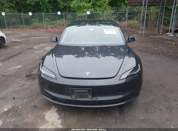 5YJ3E1EB8RF788023 2024 TESLA MODEL 3 Gray Widok deski rozdzielczej