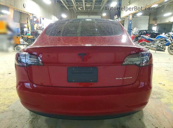 5YJ3E1EB9KF413392 2019 TESLA MODEL Red Widok z tyłu