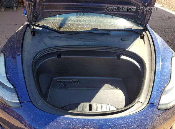 5YJ3E1EB9LF640258 2020 TESLA MODEL Blue Rear interior view
