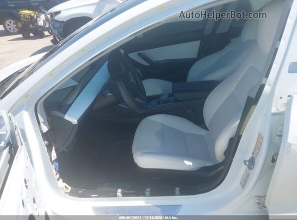 5YJ3E1EB9LF742661 2020 TESLA MODEL 3 White Vista interior delantera