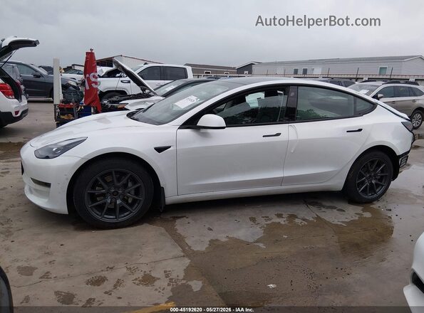 5YJ3E1EB9NF118734 2022 TESLA MODEL 3 White 