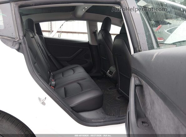 5YJ3E1EB9NF118734 2022 TESLA MODEL 3 White VIN კოდის სტიკერის ხედი