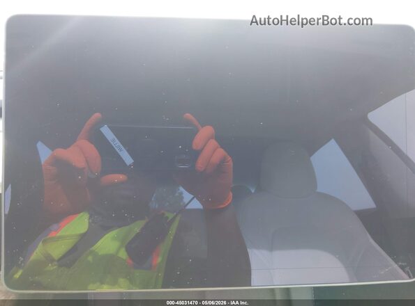 5YJ3E1EB9NF154231 2022 TESLA MODEL 3 Black Панорамний вид салону 360°