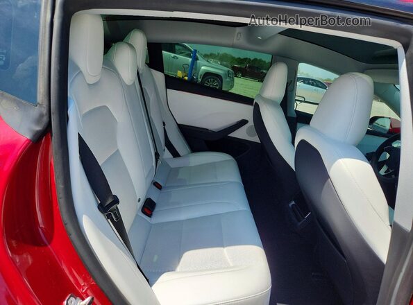 5YJ3E1EB9RF792873 2024 TESLA OTHER Красный Вид задних сидений