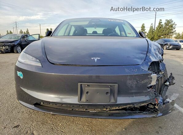 5YJ3E1EB9SF996787 2025 TESLA MODEL Gray Rear interior view