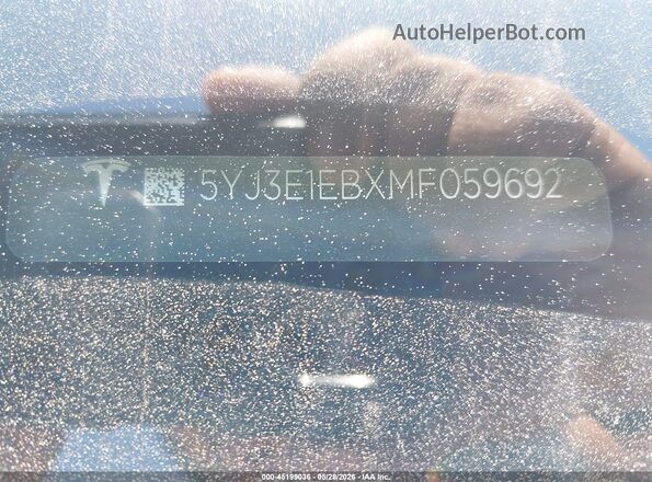 5YJ3E1EBXMF059692 2021 TESLA MODEL 3 White Widok komory silnika