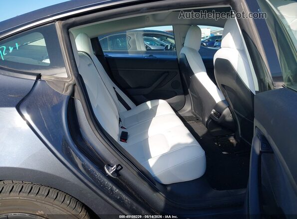 5YJ3E1EBXNF305402 2022 TESLA MODEL 3 Gray Widok naklejki z numerem VIN