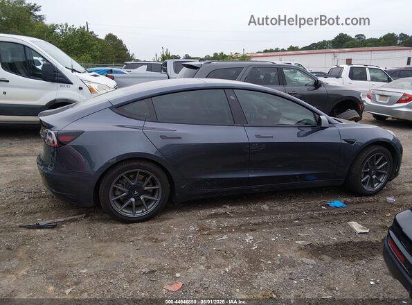 5YJ3E1EBXNF334916 2022 TESLA MODEL 3 Gray Вид задньої частини салону