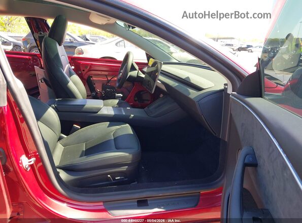 5YJ3E1EBXRF843667 2024 TESLA MODEL 3 Red Front interior view