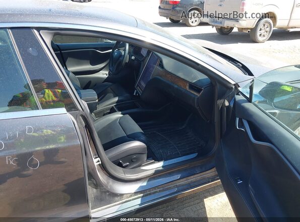 5YJSA1E22KF347601 2019 TESLA MODEL S Gray Vista interior delantera