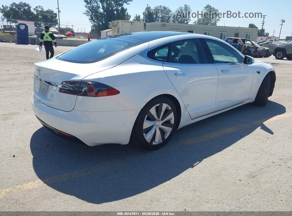5YJSA1E25LF398656 2020 TESLA MODEL S Белый Задняя правая четверть
