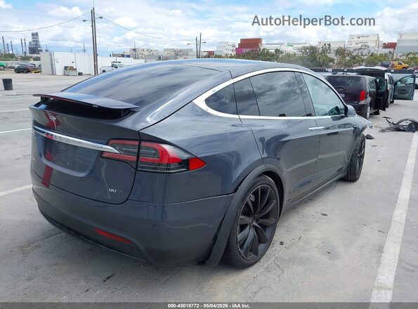 5YJXCBE25HF037991 2017 TESLA MODEL X Gray 