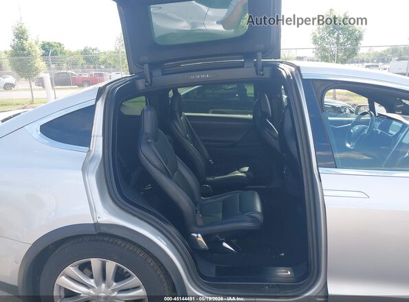 5YJXCBE28GF009147 2016 TESLA MODEL X Silver Vista de la etiqueta del VIN