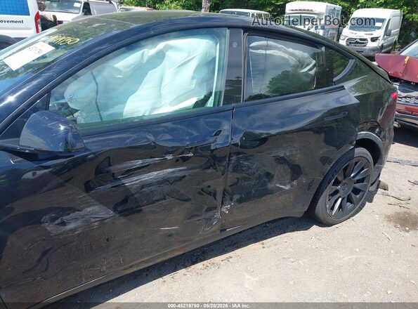 5YJYGDEE0MF266281 2021 TESLA MODEL Y Black 
