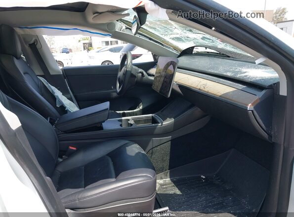 5YJYGDEE0MF306343 2021 TESLA MODEL Y White Widok wnętrza z przodu