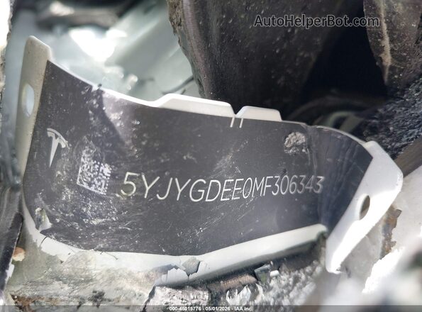 5YJYGDEE0MF306343 2021 TESLA MODEL Y White Widok komory silnika