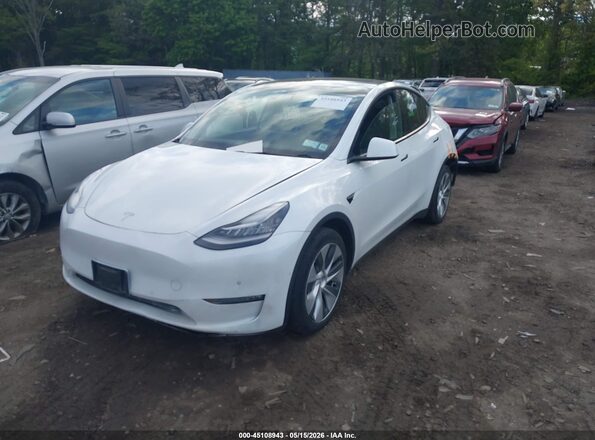 5YJYGDEE1MF278388 2021 TESLA MODEL Y White Front left