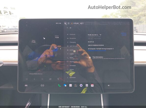 5YJYGDEE2LF043044 2020 TESLA MODEL Y Blue Vista de los asientos traseros