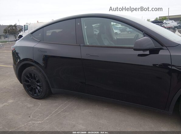 5YJYGDEE2LF048776 2020 TESLA MODEL Y Black Vista interior trasera