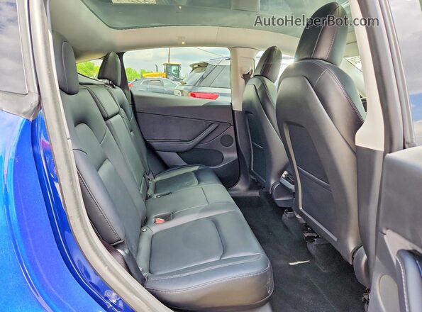 5YJYGDEE3MF071128 2021 TESLA MODEL Blue 