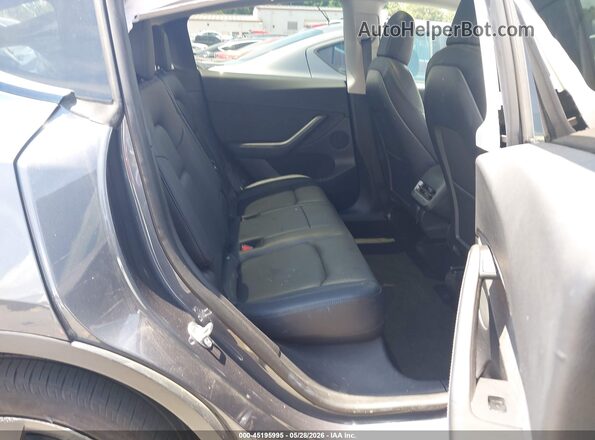 5YJYGDEE3MF141288 2021 TESLA MODEL Y Gray VIN კოდის სტიკერის ხედი