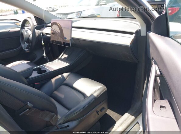 5YJYGDEE3MF311407 2021 TESLA MODEL Y White 