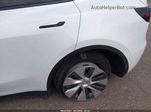 5YJYGDEE4MF068903 2021 TESLA MODEL Y White Դիմացի տեսք