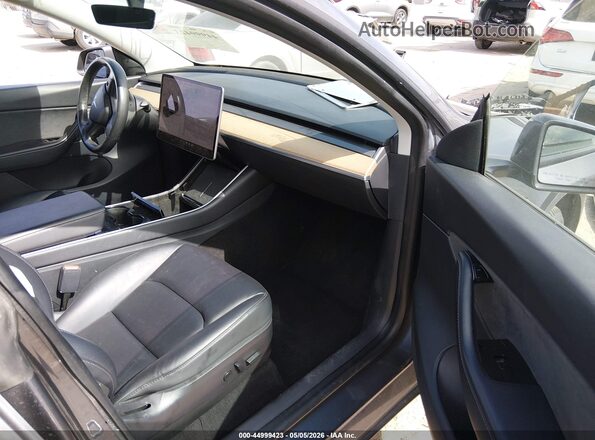 5YJYGDEE5LF010362 2020 TESLA MODEL Y Gray Սալոնի դիմացի տեսք
