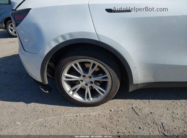 5YJYGDEE5LF015707 2020 TESLA MODEL Y White 