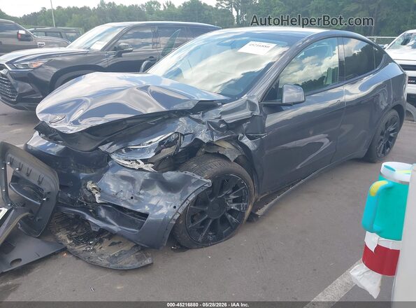 5YJYGDEE5MF259701 2021 TESLA MODEL Y Gray Vista tres cuartos delantera izquierda