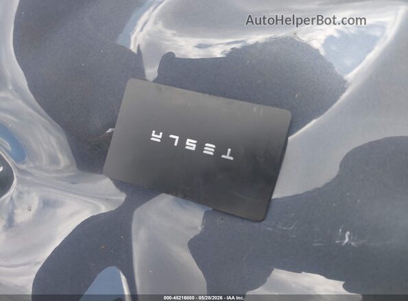 5YJYGDEE5MF259701 2021 TESLA MODEL Y Gray Vista del salpicadero