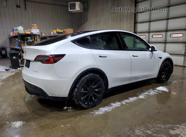 5YJYGDEE6MF071043 2021 TESLA MODEL White Հետևի աջ