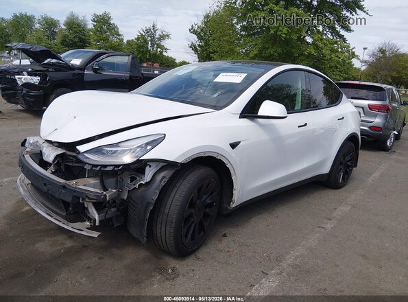 5YJYGDEE6MF286227 2021 TESLA MODEL Y White Vista tres cuartos delantera izquierda