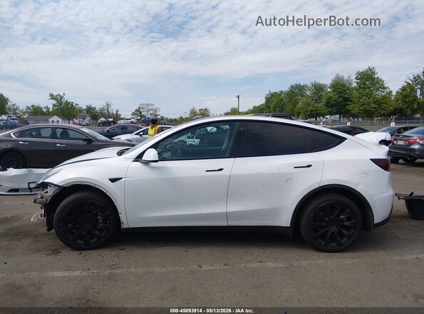 5YJYGDEE6MF286227 2021 TESLA MODEL Y White Vista interior trasera
