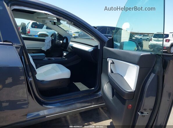 5YJYGDEE7MF245721 2021 TESLA MODEL Y Gray Սալոնի դիմացի տեսք